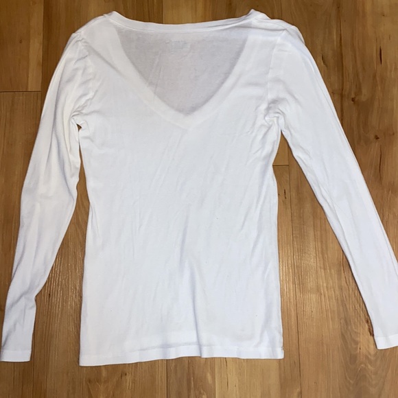 Old Navy White Shirt - Picture 3 of 3